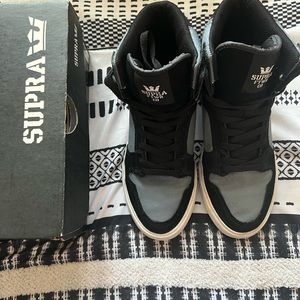 Supra hightop